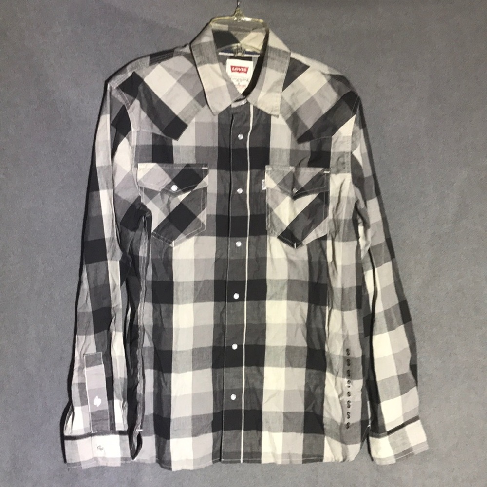 Levi's snap button western NWT small long sleeves